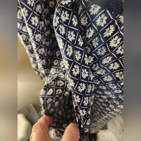 Vineyard Vines 55% Silk Dress Size Small BELT NOT INCLUDED - Picture 8 of 15